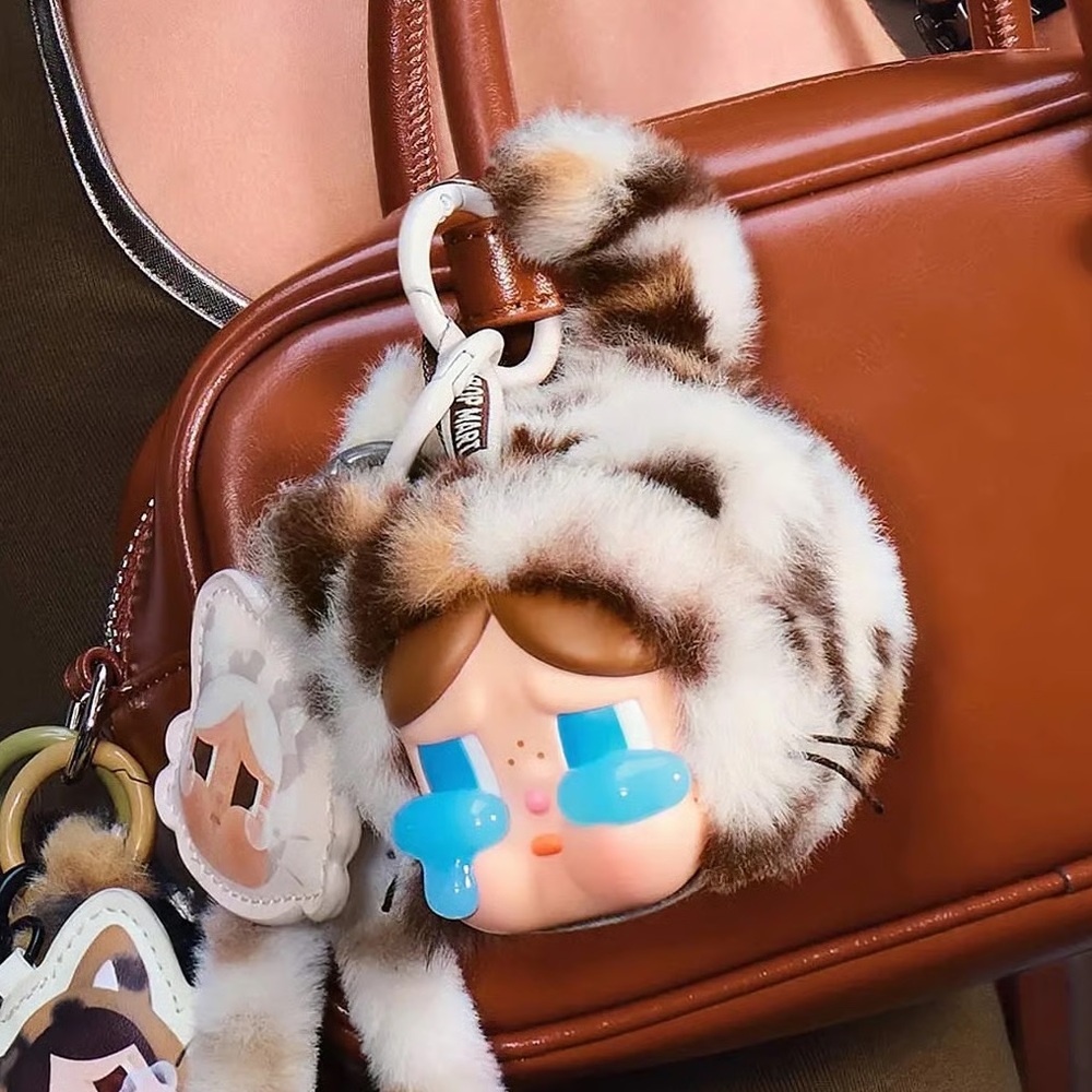 CRYBABY Wild but Cutie Series - Vinyl Plush Pendant - Vintage Cutie